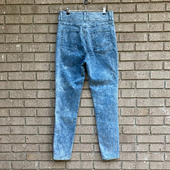 J BRAND Elsa Saturday Everyday Blue High Waist Jeans Size 31 - Picture 12 of 13